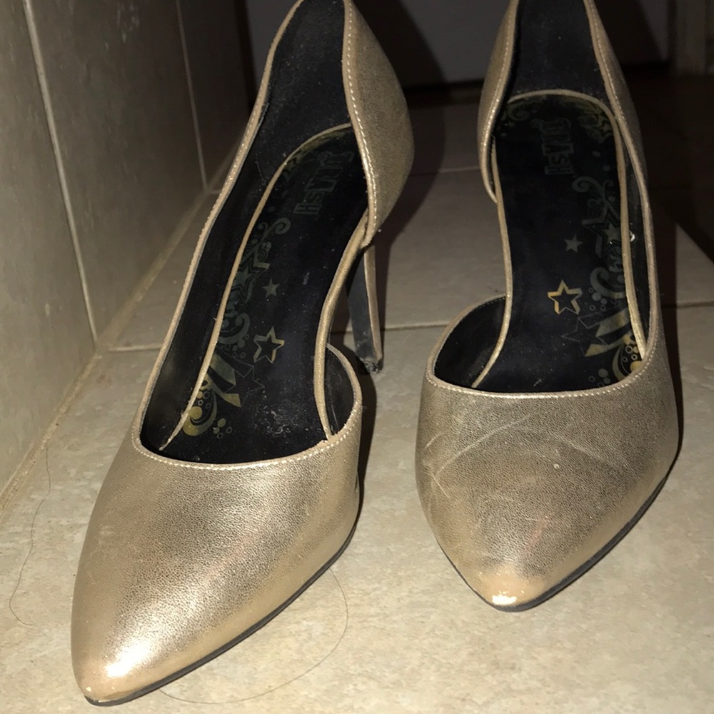 Gold pumps - Picture 2 of 3